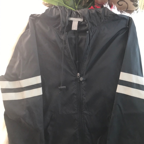 Forever 21 Hooded Active Reflective stripe Jacket - Picture 2 of 11